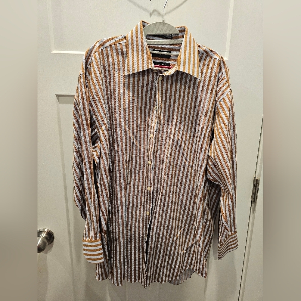 Claiborne Wrinkle Free Dress Shirt Brown White Stripe Men’s 16½ 32/33 Large Cott